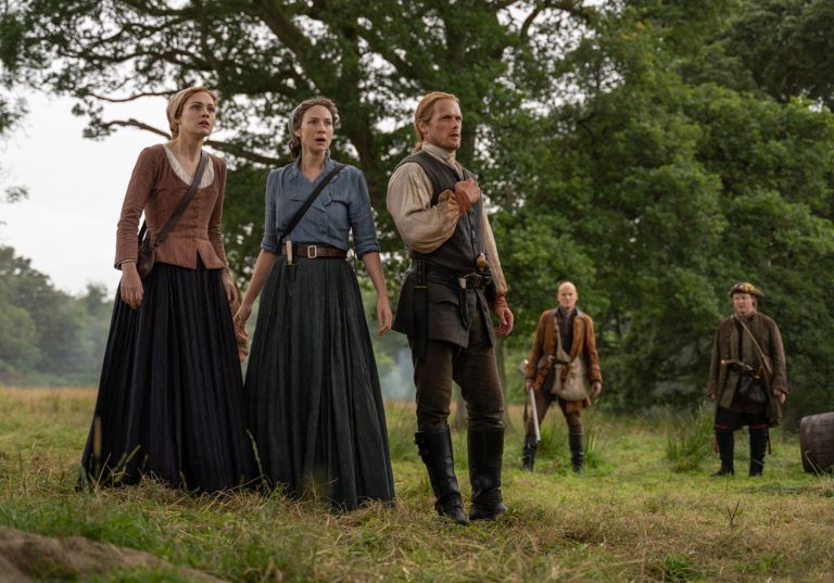 Outlander saison 7 partie 2 La série se dévoile avec de nouvelles images inédites Actu des